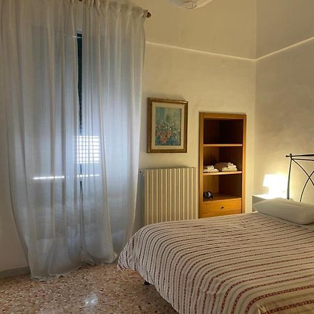 Dimora Vasco 17 Apartment Monopoli Bagian luar foto