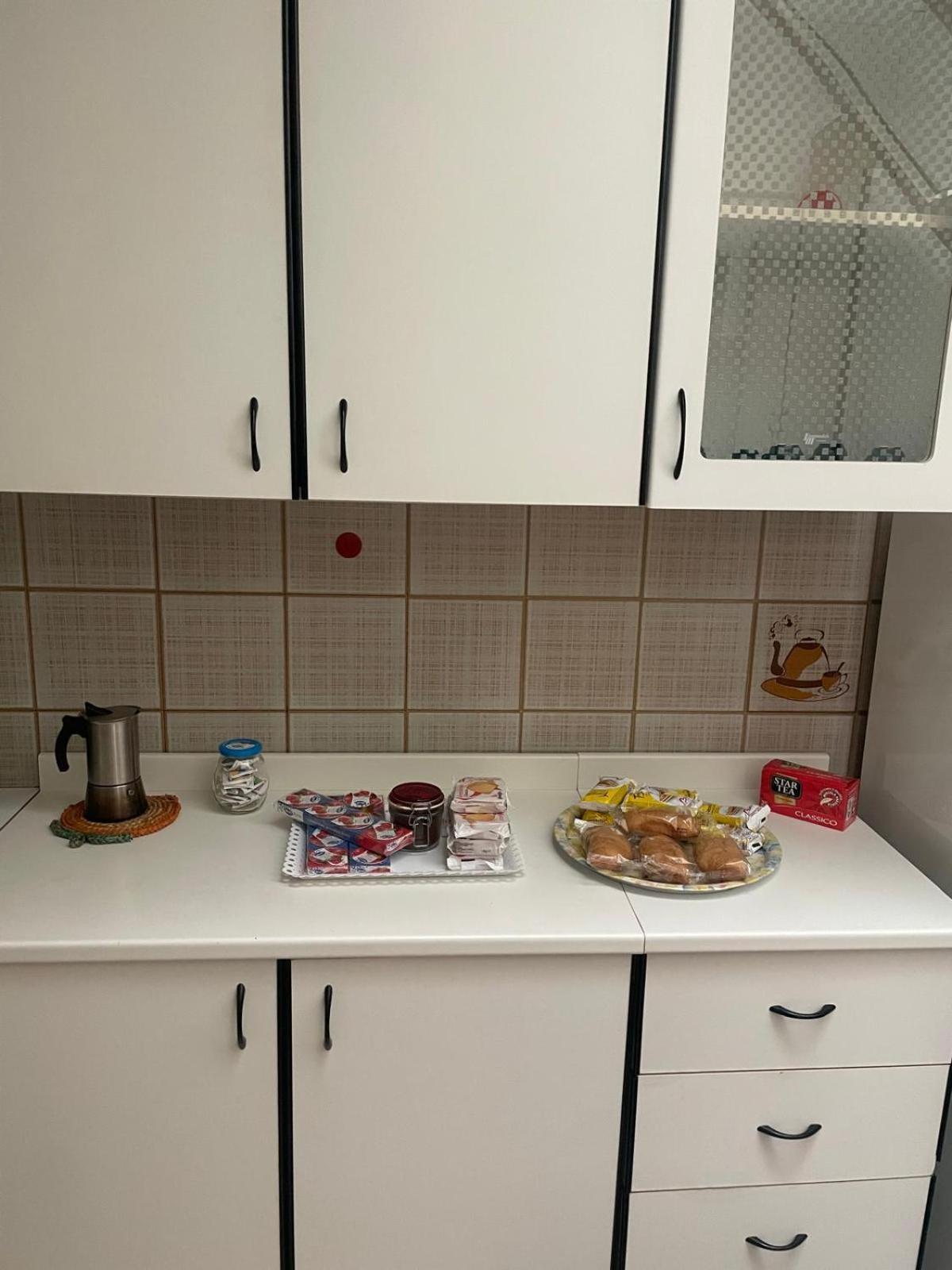 Dimora Vasco 17 Apartment Monopoli Bagian luar foto